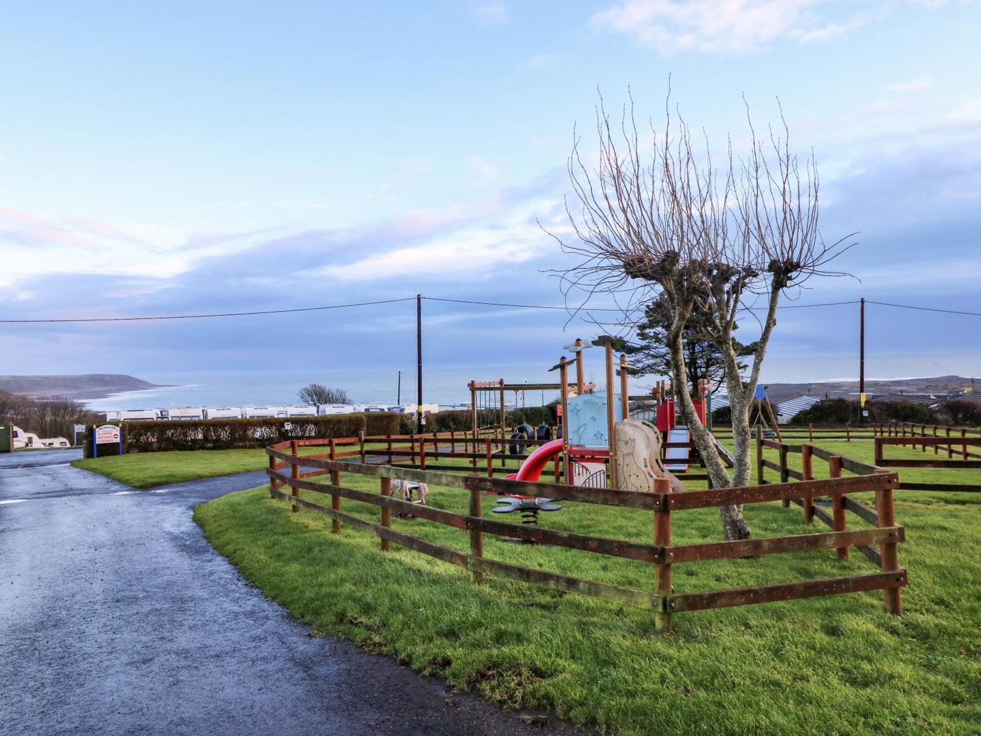 Holiday home 22 Swansea
